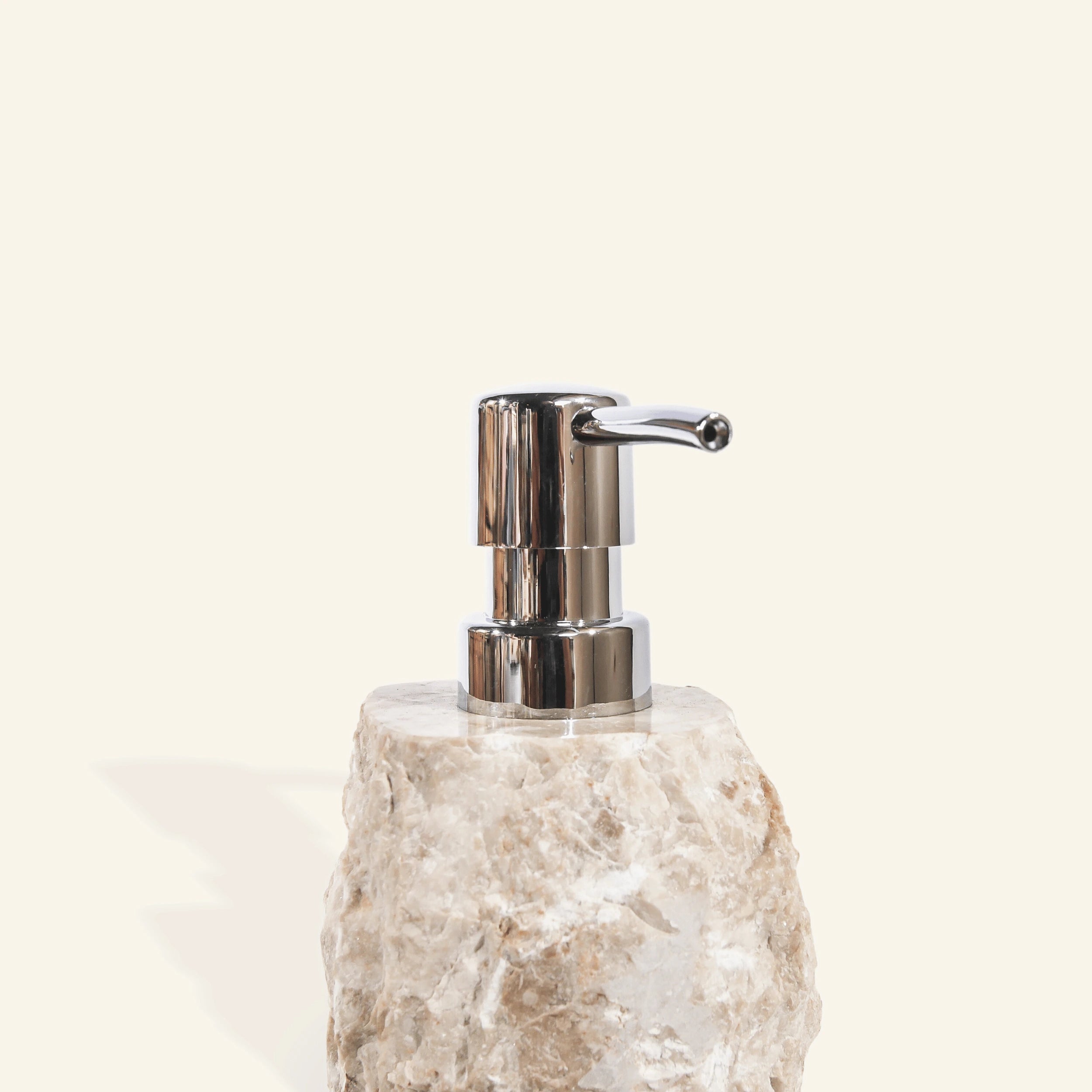 Distributeur savon en marbre - CRUSOË