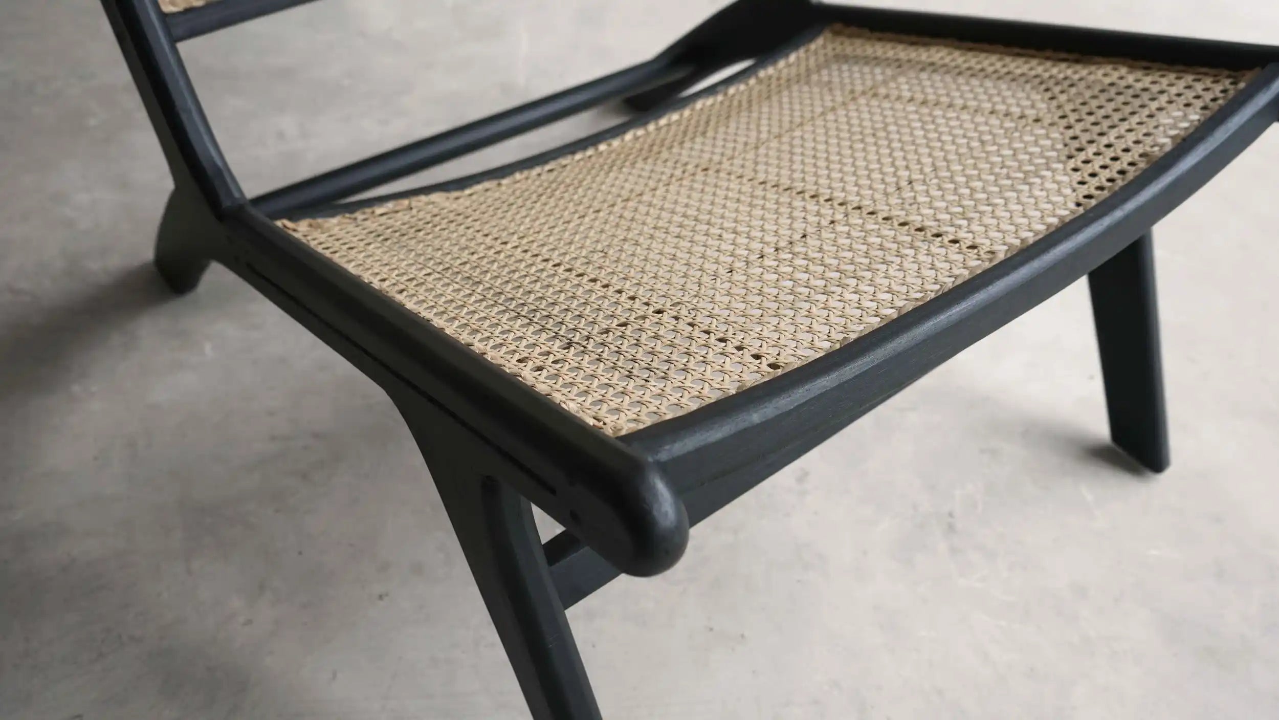 Komodo chair - black