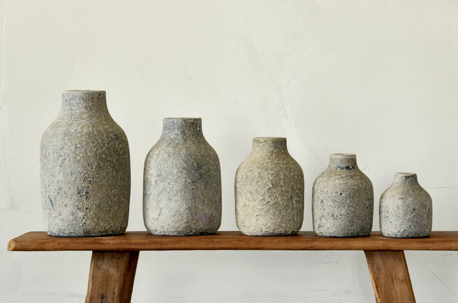 Set of 5 Terracotta Martha pots