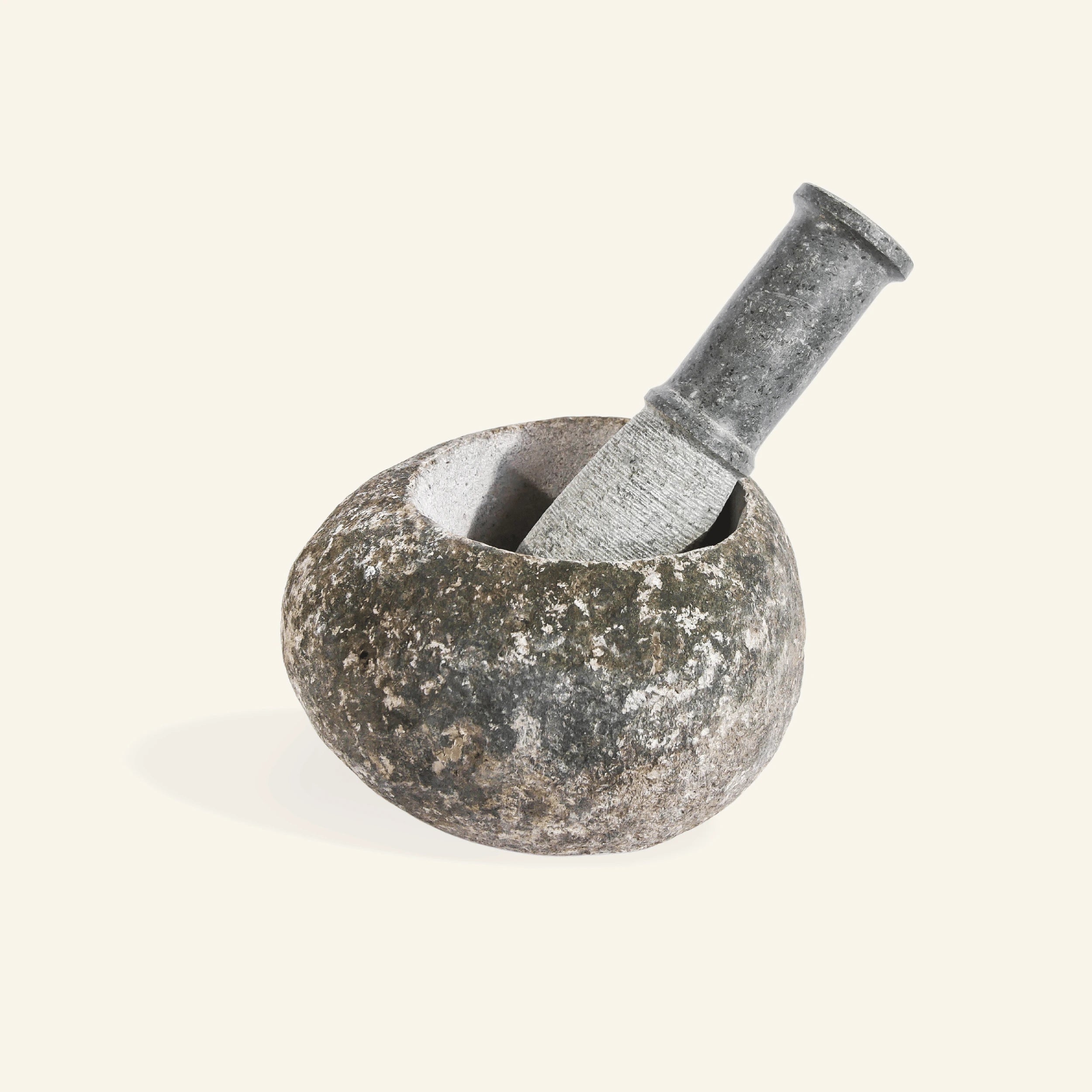 Mortier en pierre de rivière naturelle - CRUSOË