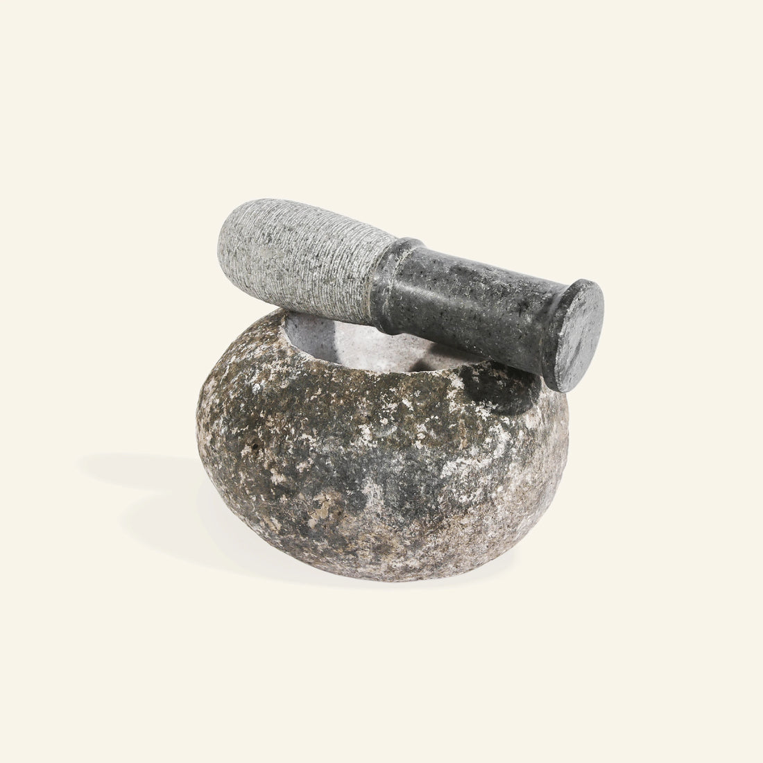 Mortier en pierre de rivière naturelle - CRUSOË