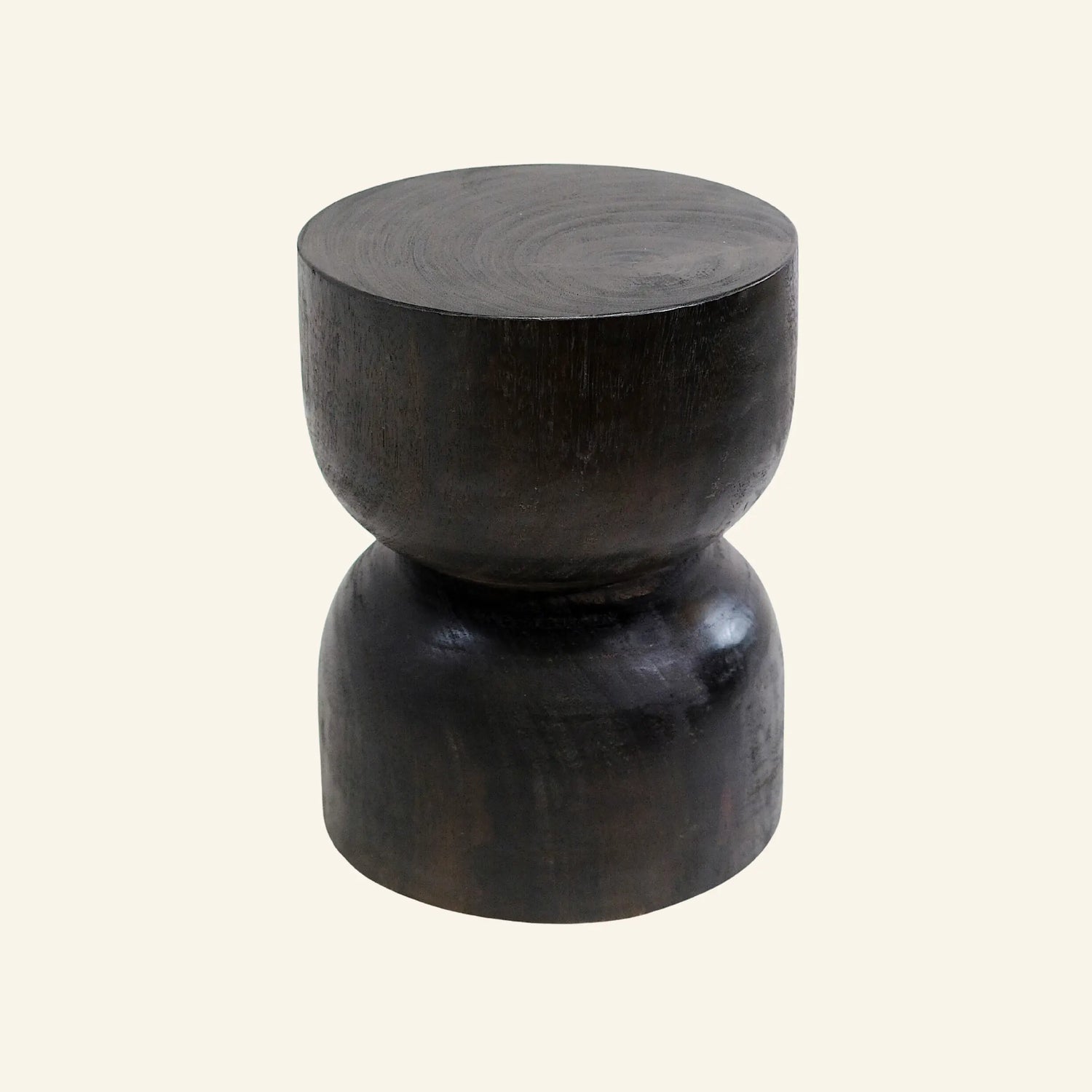 Tabouret Hourglass en bois massif de suar