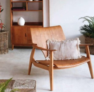 Nordik lounge chair in solid teak