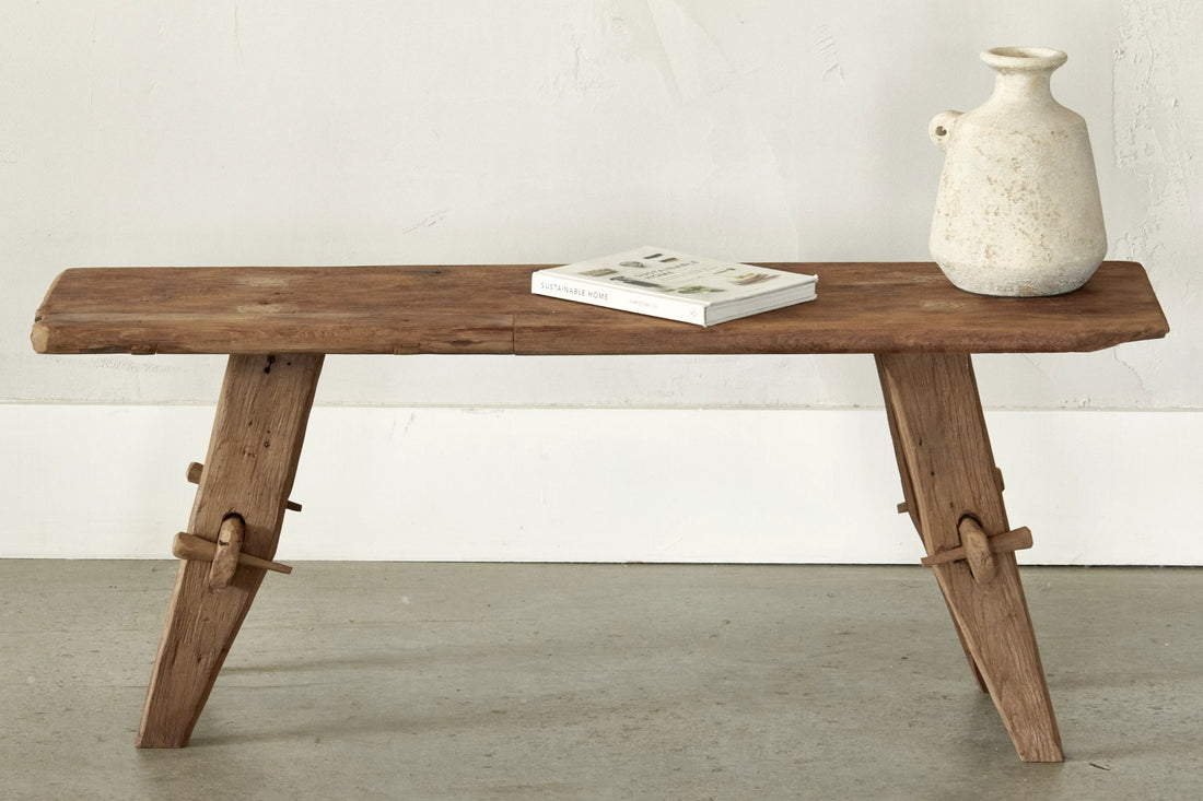 Banc artisan en teck ancien