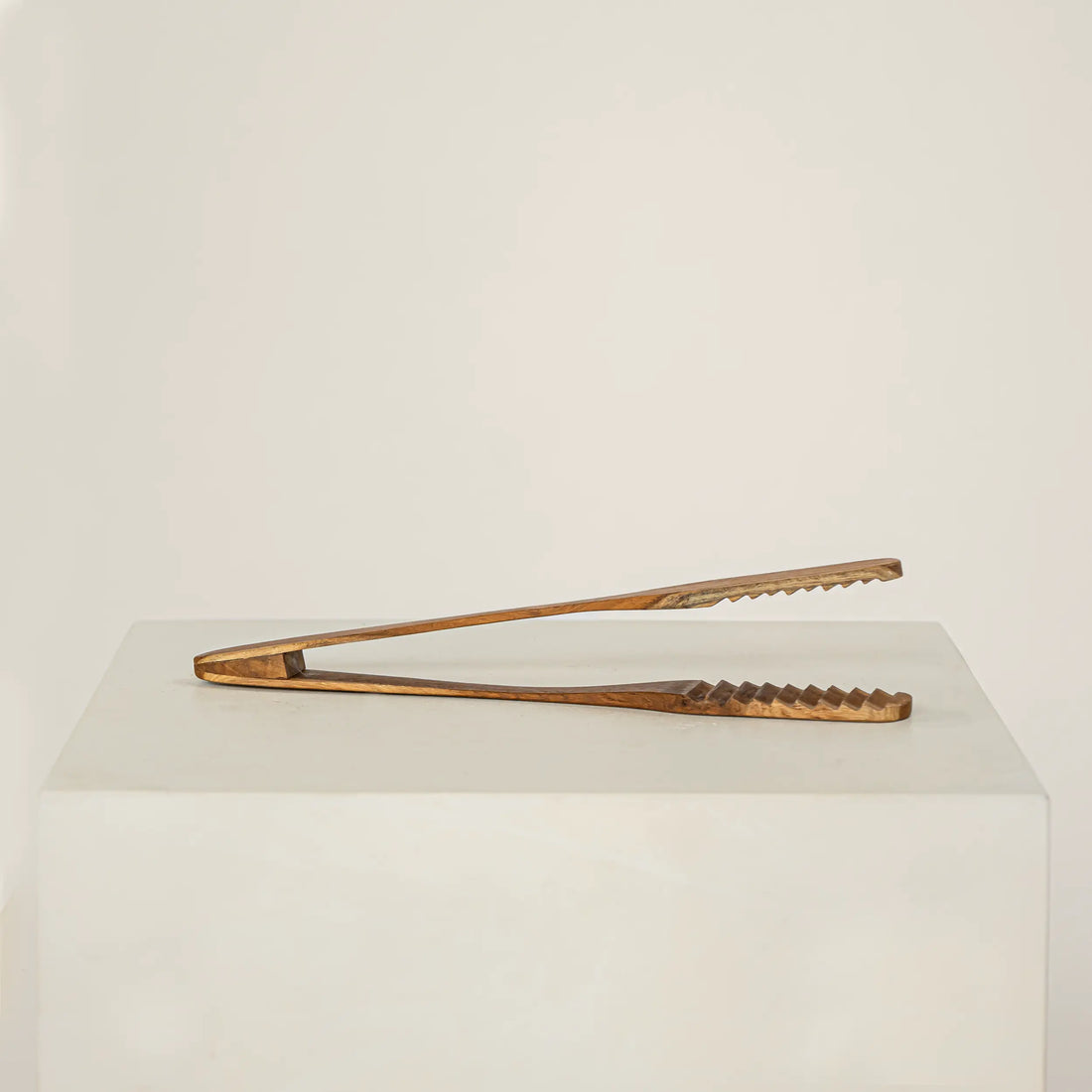 Pinces en bois de teck