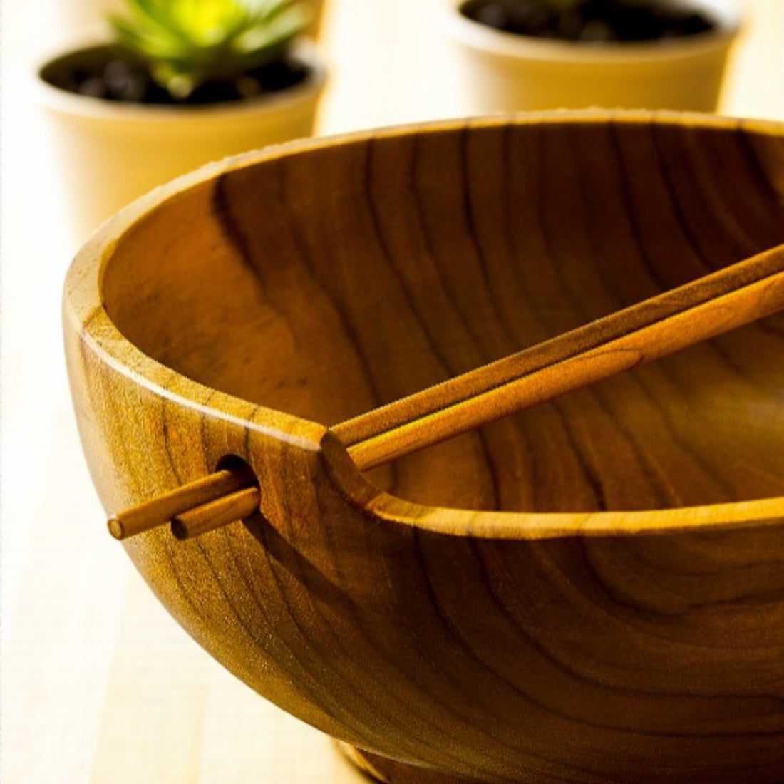 Bowl and chopsticks (set of 2)